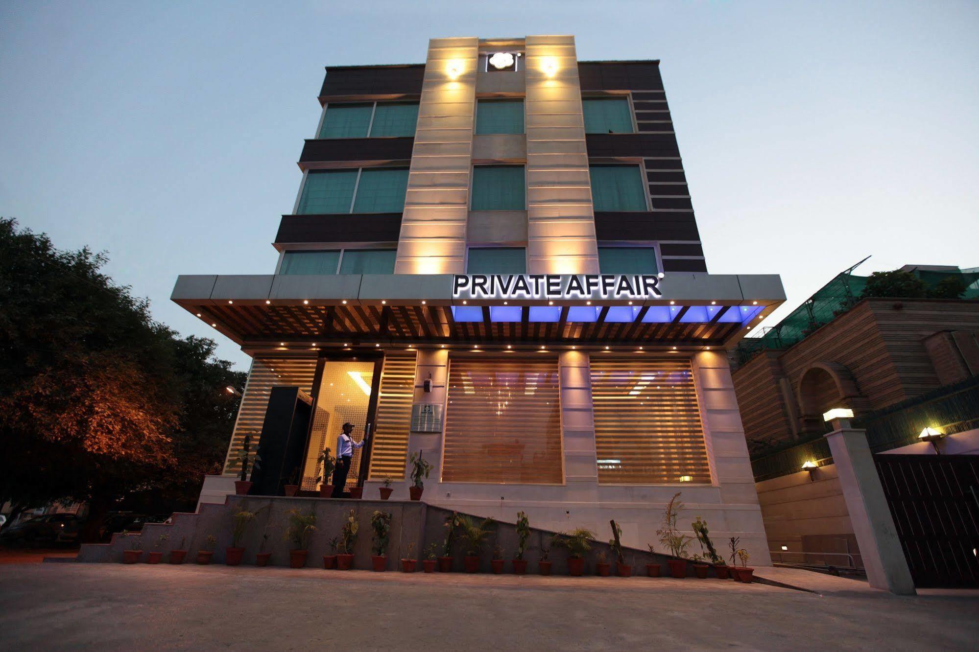 Hotel Private Affair New Delhi Exterior photo
